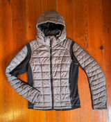 Kerrits Women’s Small Hooded Quilted Equestrian Riding Jacket Taupe Grey Photo 0