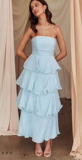 Strapless ruffle midi dress Photo 0