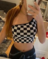 Forever 21 checkered tank Photo 0