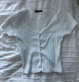 Cropped White Top Photo 0