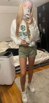 Aritzia Tna Shorts Photo 0