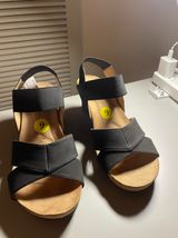 Adrienne Vittadini Black Cork Wedges 3” Photo 0