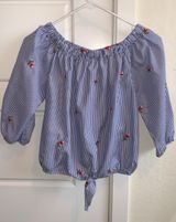 Kontrol Off The Shoulder Stripped Shirt Photo 0