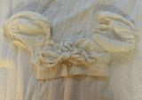 Le Lis Crop Top White Puff Sleeve Photo 0