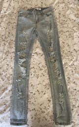 Almost Famous Size 1 Jeans Photo 0