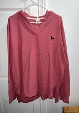 Black Dog Sweatshirt Photo 0