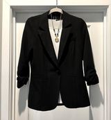 Maurice's  BLACK BLAZER size L on trend, gathered 3/4 sleeves, faux pockets UEC Photo 0