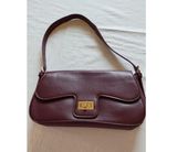 Chic minimalist shoulder bag with front closure Brown Photo 0