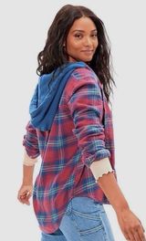 Outfitters Flannel Photo 0