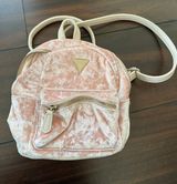 Guess Purse / Mini Backpack Photo 0