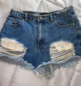 Missguided Distressed Shorts Photo 0