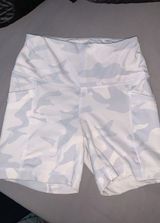 Yogalicious Lux Biker Shorts Photo 0