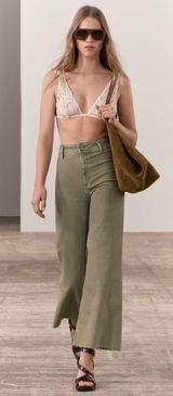 Marine Jeans Photo 0