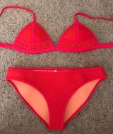 Amazon Knockoff Triangl Bikini Photo 0