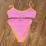 X-small dippin daisys bathing suit two peice Photo 0