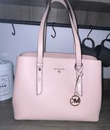 Michael Kors purse Photo 0