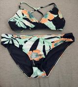 Hibiscus Bikini Set Photo 0
