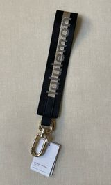 Never Lost Keychain - Black/Gold Photo 0