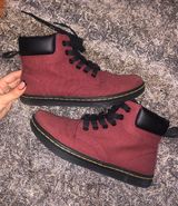 Maroon air wair Photo 0