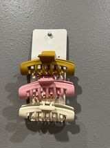 Von Maur Hair Clips Photo 0