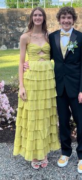 Gianni Bini Prom Dress Yellow Size 0 Photo 0