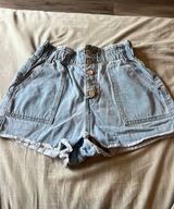 Jean Shorts Photo 0