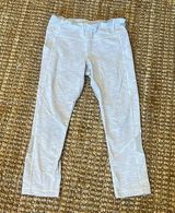 Lululemon Speed Up Crop - Size 8 with a flaw Photo 0