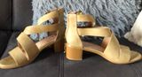 JG NWOB Tan Strappy Faux Leather Sandals Size 9 Photo 0
