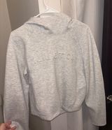 Lululemon Sweatshirt Photo 0