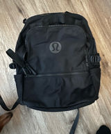 Lululemon New Crew backpack Photo 0