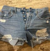 Levi’s 501 Shorts Photo 0