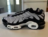 Nike Air Max Plus Tn “black Metallic Silver” Photo 0