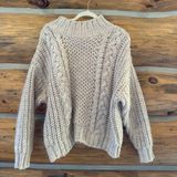 Universal Threads Universal Thread Chunky Knit Sweater Photo 0
