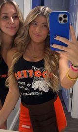 Hooters  Uniform Costume Photo 0