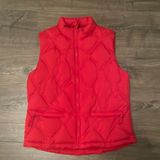 Women’s Gap Red Quilted Puffer Vest, Size Medium Photo 0