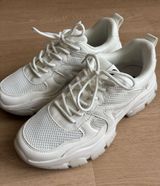 Chunky white Sneakers  Photo 0