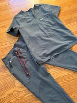 FIGS Bonsai Scrub Set Size M Photo 0