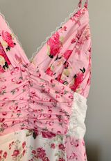 Pink floral dress Photo 0