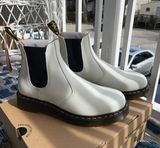 Dr. Martens 2976 Quad Chelsea Boot Photo 0