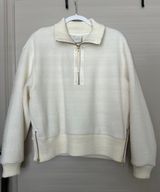 Sherpa Quarterzip Photo 0