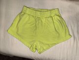 Green  Shorts Photo 0