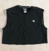 Champion Crop Photo 0