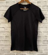 Women’s GAIAM black short sleeve athletic compression t-shirt medium Photo 0