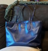 Coach Tote Purse Photo 0