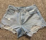 Levi’s 501 Denim Shorts Photo 0