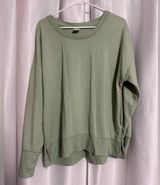 Avia Avis Crew Neck Sweatshirt Photo 0