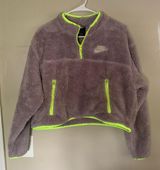 Nike Sherpa Cropped Pullover Photo 0