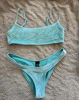 Triangl Bikini Photo 0