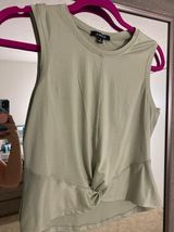 Zohbha Workout Tank Photo 0