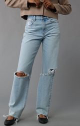 High-Waisted American Eagle jeans Photo 0